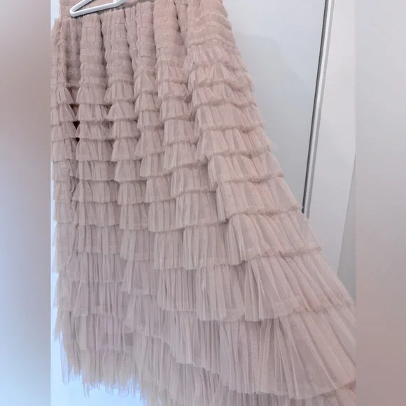 NWT APRCOT Stunning layered Tulle Midi Skirt sz Small Stone colour ruffles lined - Picture 7 of 16